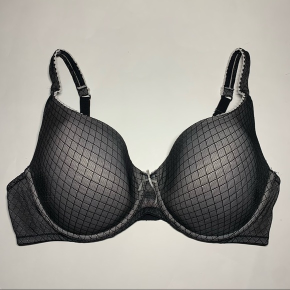 La Vie En Rose Other - 40D La Vie En Rose grey bra